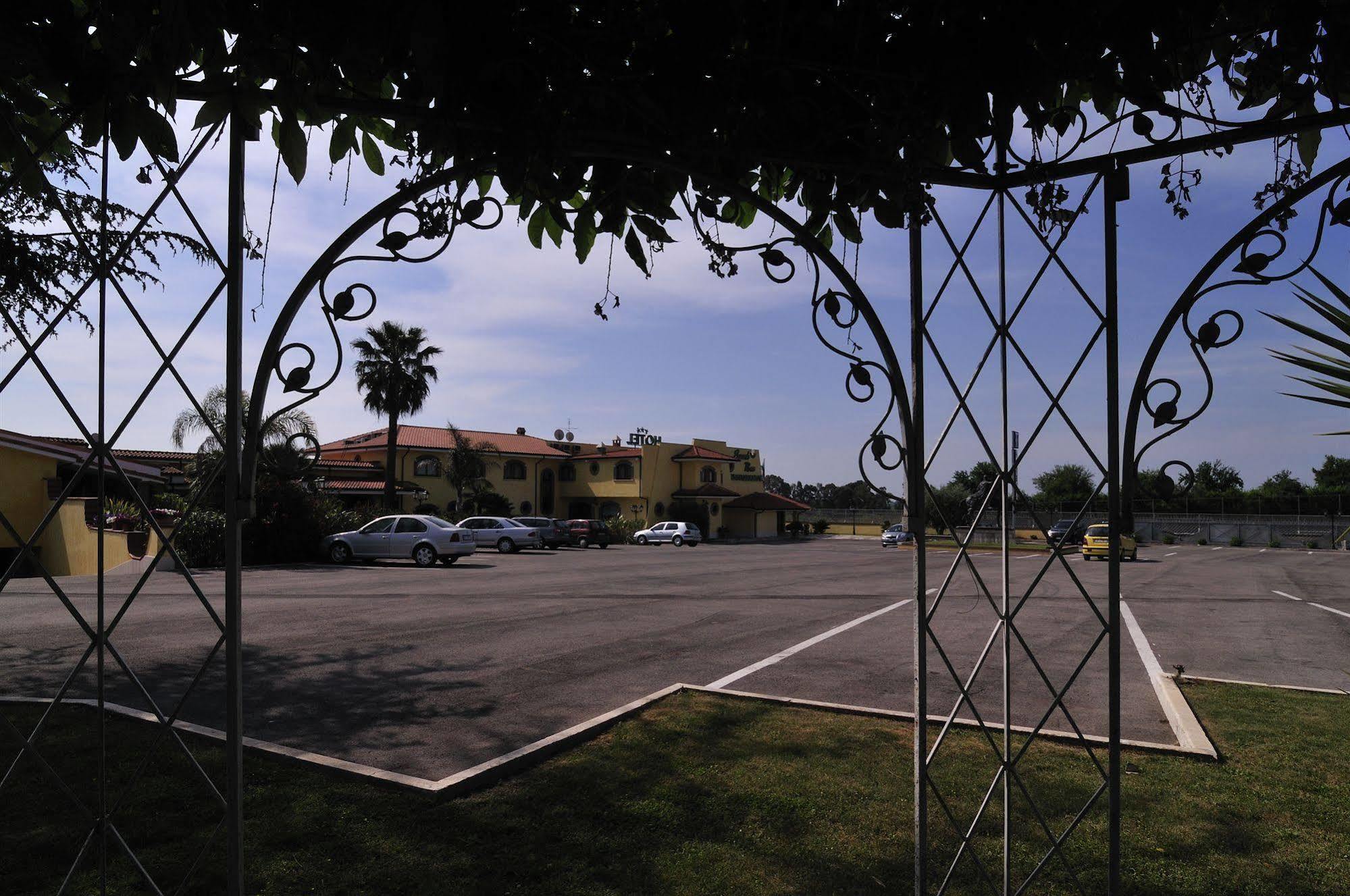 La Locanda Del Cavaliere Borgo Montello 외부 사진